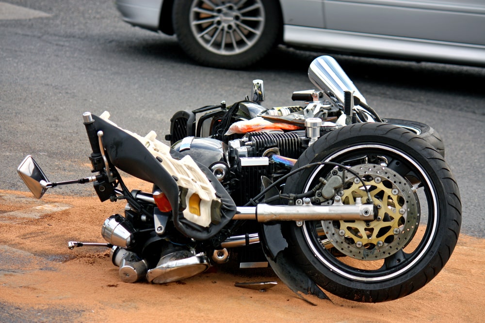 abogado en accidentes de motocicleta en Woodland Hills, CA