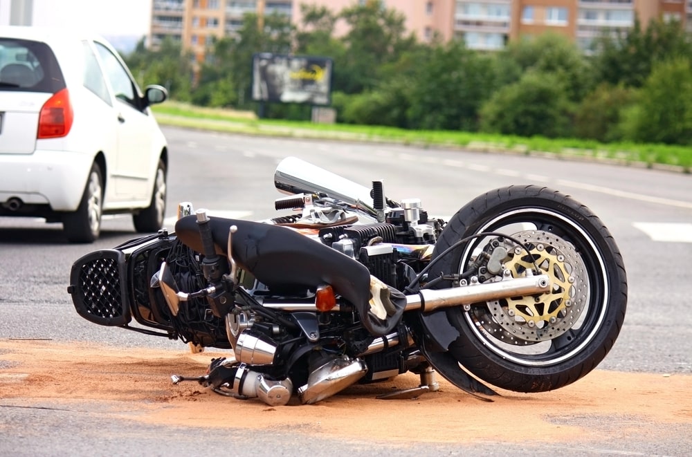 abogado en accidentes de motocicleta en Woodland Hills, CA